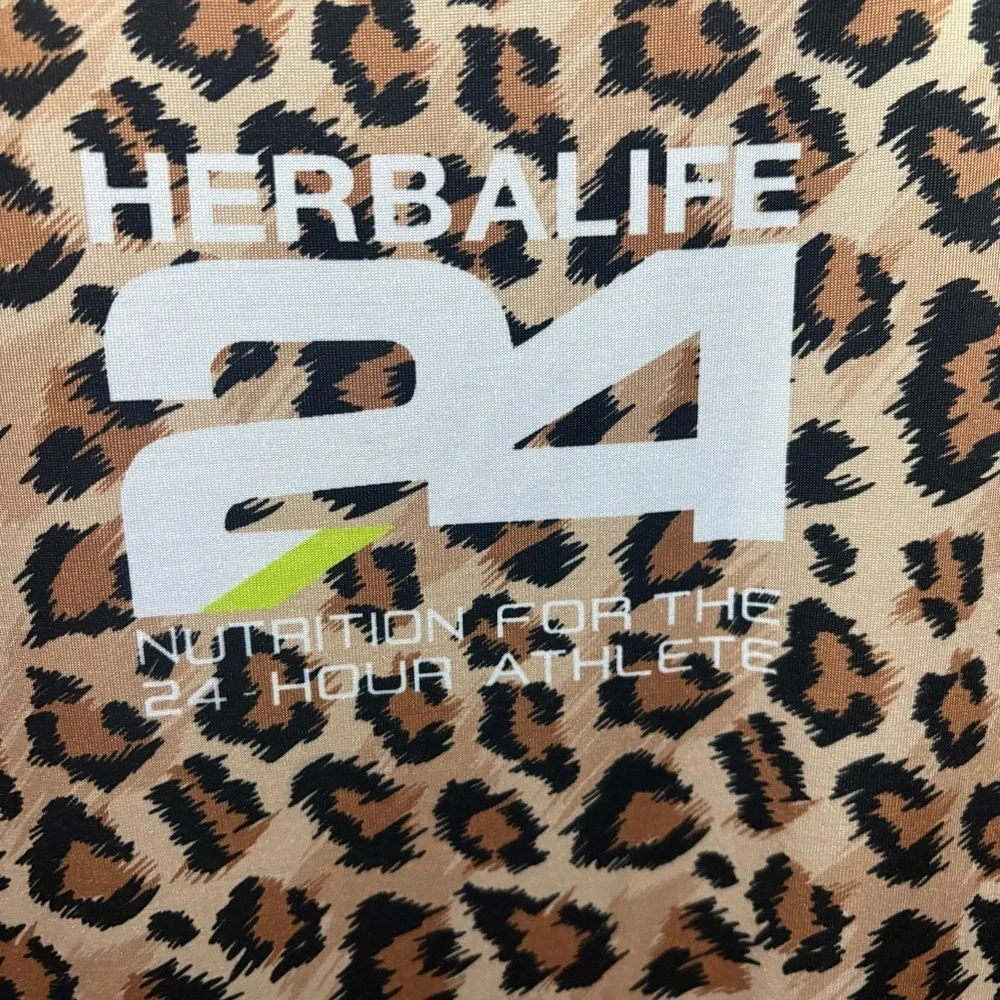 Herbalife Leopard Print Women’s V-Neck T-Shirt SZ XL